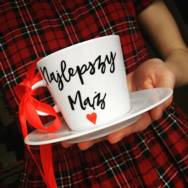 Filiżanka Najlepszy Mąż – ręcznie zdobiona porcelana Kika Handmade