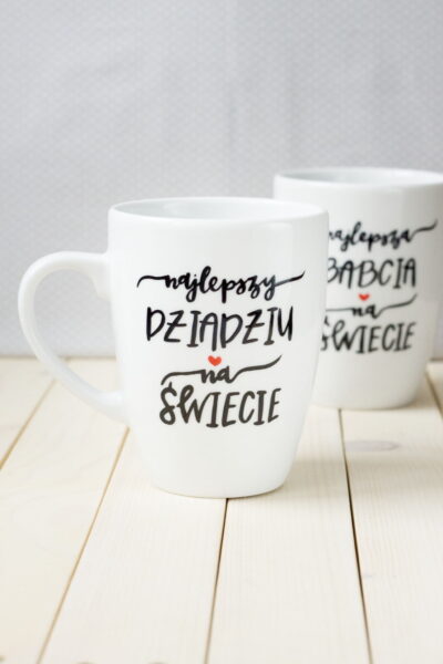 Kubek Najlepszy Dziadziu na Świecie – ręcznie zdobiona porcelana Kika Handmade