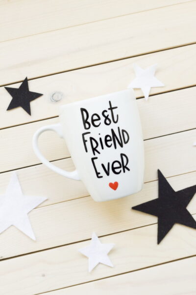 Kubek Best Friend Ever – ręcznie zdobiona porcelana Kika Handmade