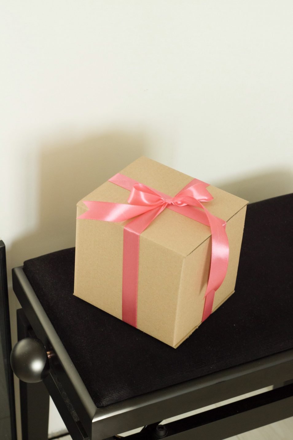 Pakowanie na prezent ( na 1 produkt z naszej oferty – kubek, filiżankę …)