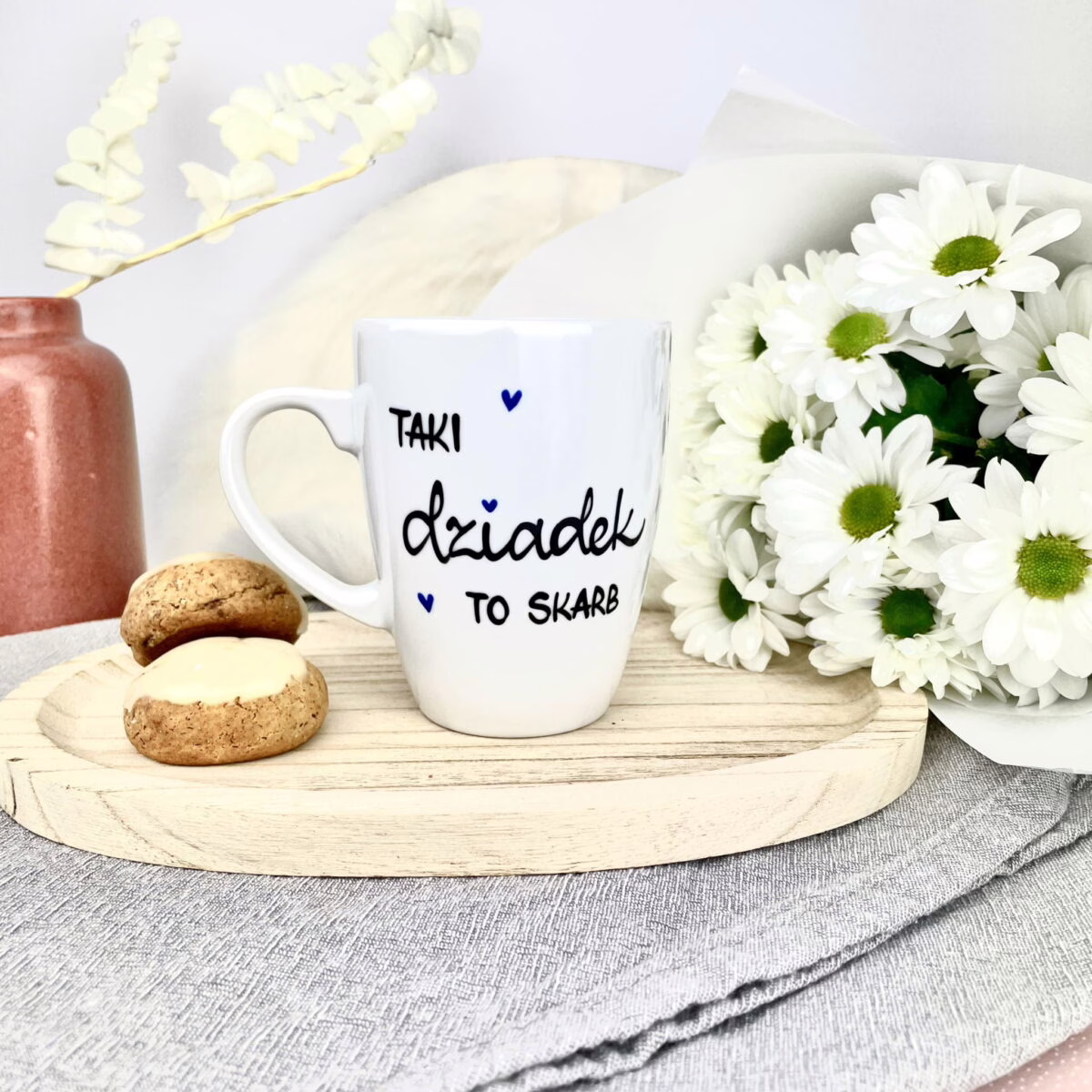 Kubek Taki Dziadek to skarb – ręcznie zdobiona porcelana Kika Handmade Kubek Taki Dziadek to skarb – ręcznie zdobiona porcelana Kika Handmade