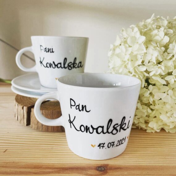 Zestaw filiżanek na ślub – ręcznie zdobiona porcelana Kika Handmade