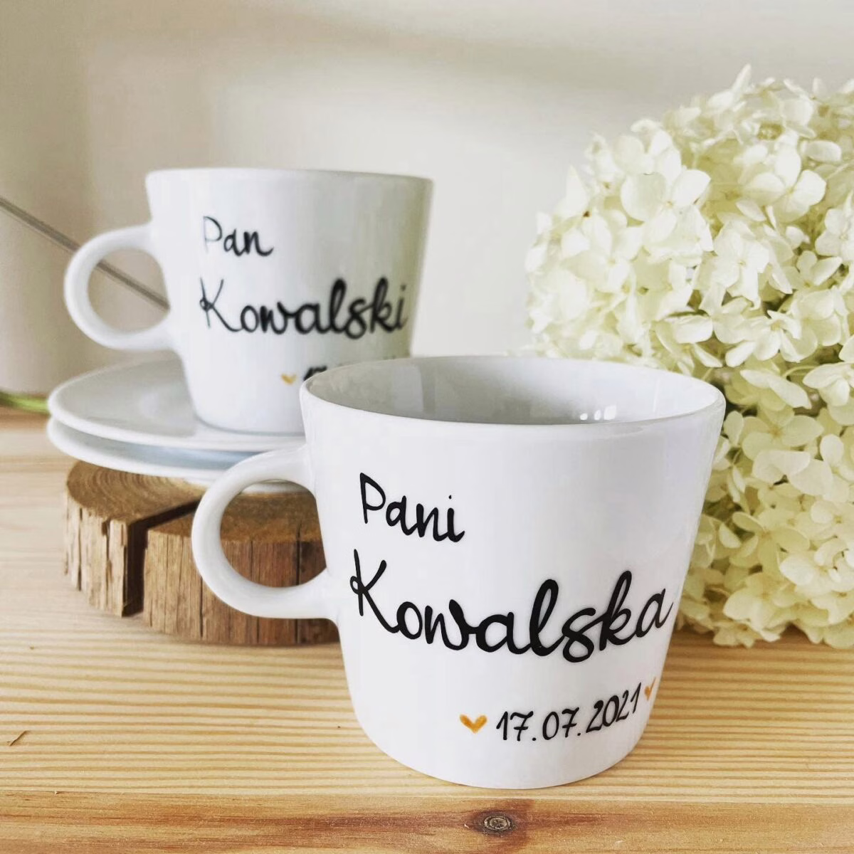 Zestaw filiżanek na ślub – ręcznie zdobiona porcelana Kika Handmade Zestaw filiżanek na ślub – ręcznie zdobiona porcelana Kika Handmade