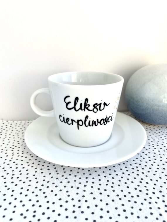 Filiżanka Eliksir cierpliwości – ręcznie zdobiona porcelana Kika Handmade