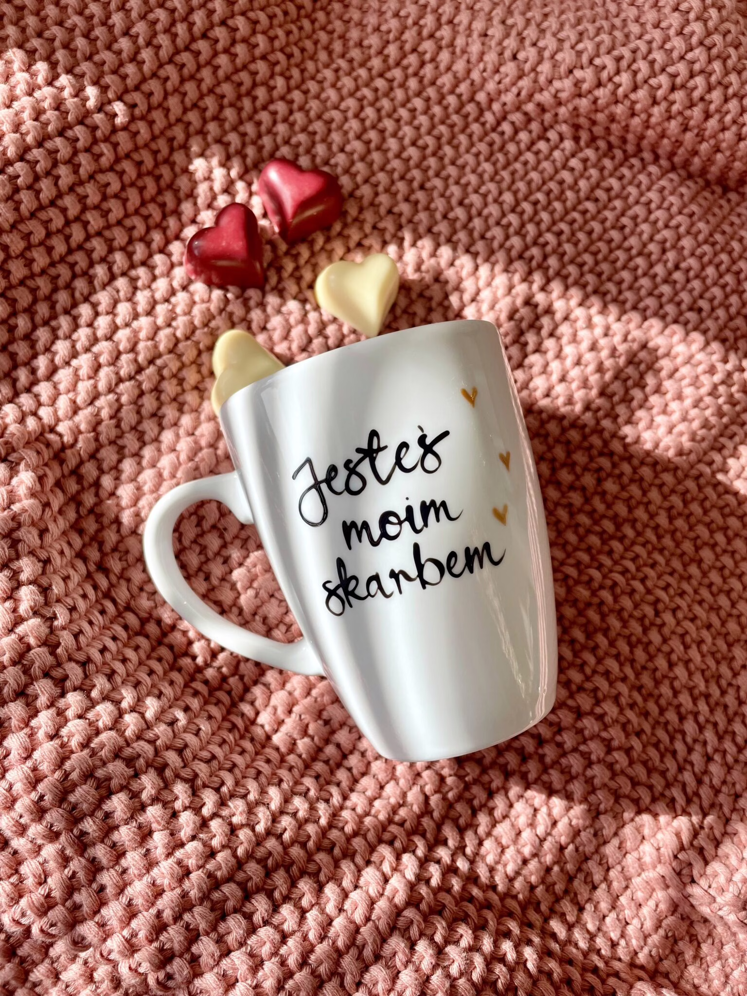 Kubek Jesteś moim skarbem – ręcznie zdobiona porcelana Kika Handmade Kubek Jesteś moim skarbem – ręcznie zdobiona porcelana Kika Handmade