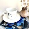 Filiżanka z literą, monogramem – ręcznie zdobiona porcelana Kika Handmade