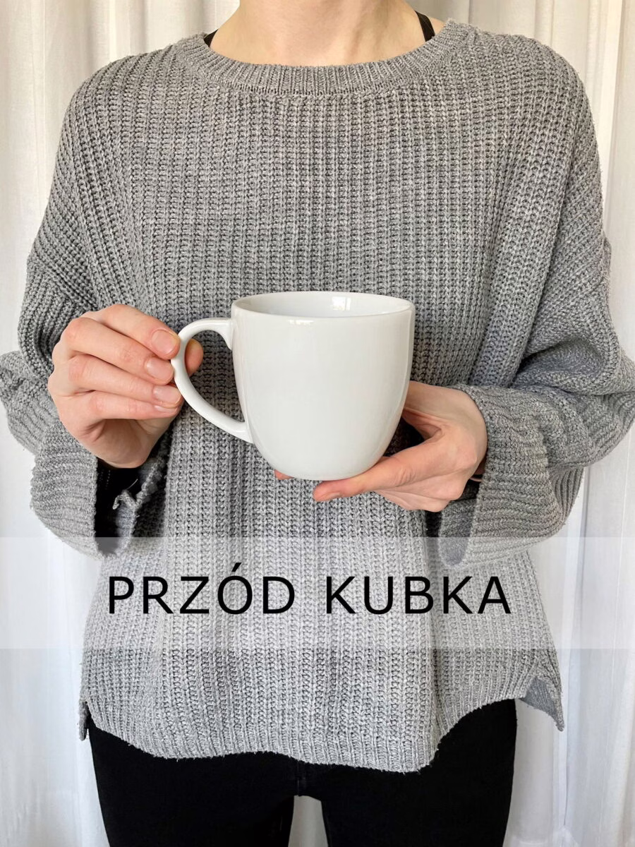 Kubek 300 ml z Twoim napisem – ręcznie zdobiona porcelana Kika Handmade Kubek 300 ml z Twoim napisem – ręcznie zdobiona porcelana Kika Handmade