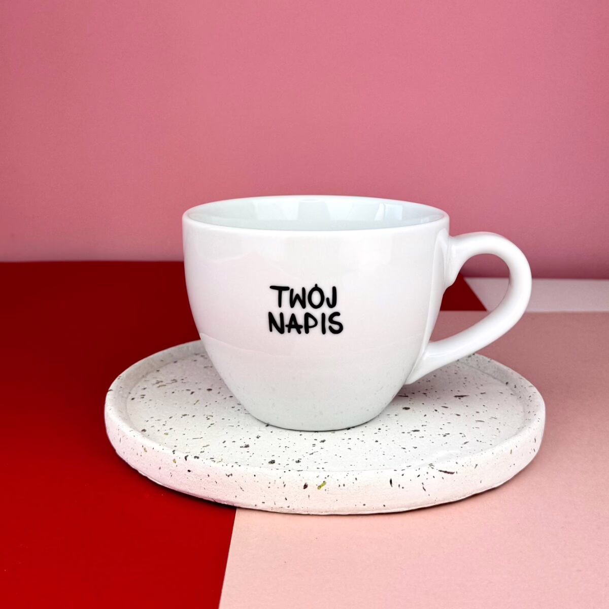 Kubek 500 ml z Twoim napisem – ręcznie zdobiona porcelana Kika Handmade