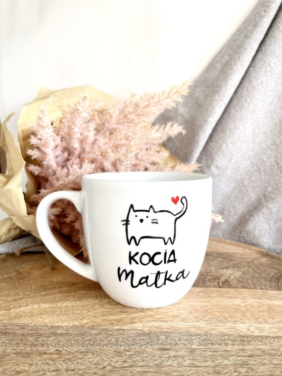 Kubek Kocia Matka 300 ml – ręcznie zdobiona porcelana Kika Handmade