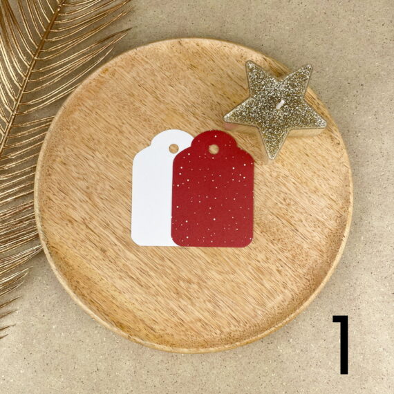 Bilecik prezentowy Świąteczny czerwony – ręcznie zdobiona porcelana Kika Handmade Bilecik prezentowy Świąteczny czerwony – ręcznie zdobiona porcelana Kika Handmade