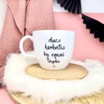 Kubek na dużą herbatę – 1 L – ręcznie zdobiona porcelana Kika Handmade