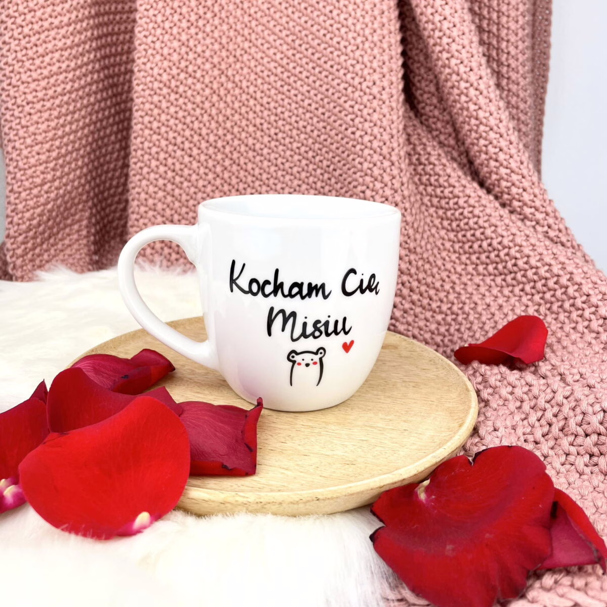 Kubek Kocham Cię Misiu 300ml – ręcznie zdobiona porcelana Kika Handmade Kubek Kocham Cię Misiu 300ml – ręcznie zdobiona porcelana Kika Handmade