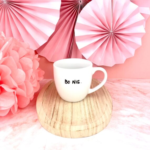 Kubek BO TAK. BO NIE. 300 ml – ręcznie zdobiona porcelana Kika Handmade