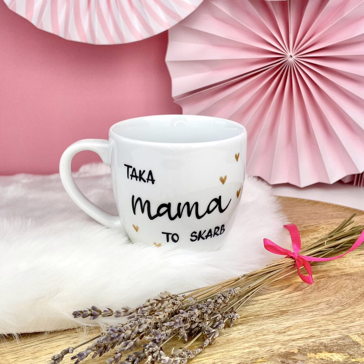 Kubek 300 ml – Taka mama to skarb – ręcznie zdobiona porcelana Kika Handmade
