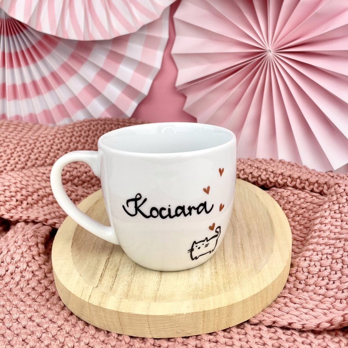 Kubek 300 ml – Kociara – ręcznie zdobiona porcelana Kika Handmade