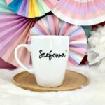 Kubek dla szefowej – 360 ml – Szefowa – ręcznie zdobiona porcelana Kika Handmade