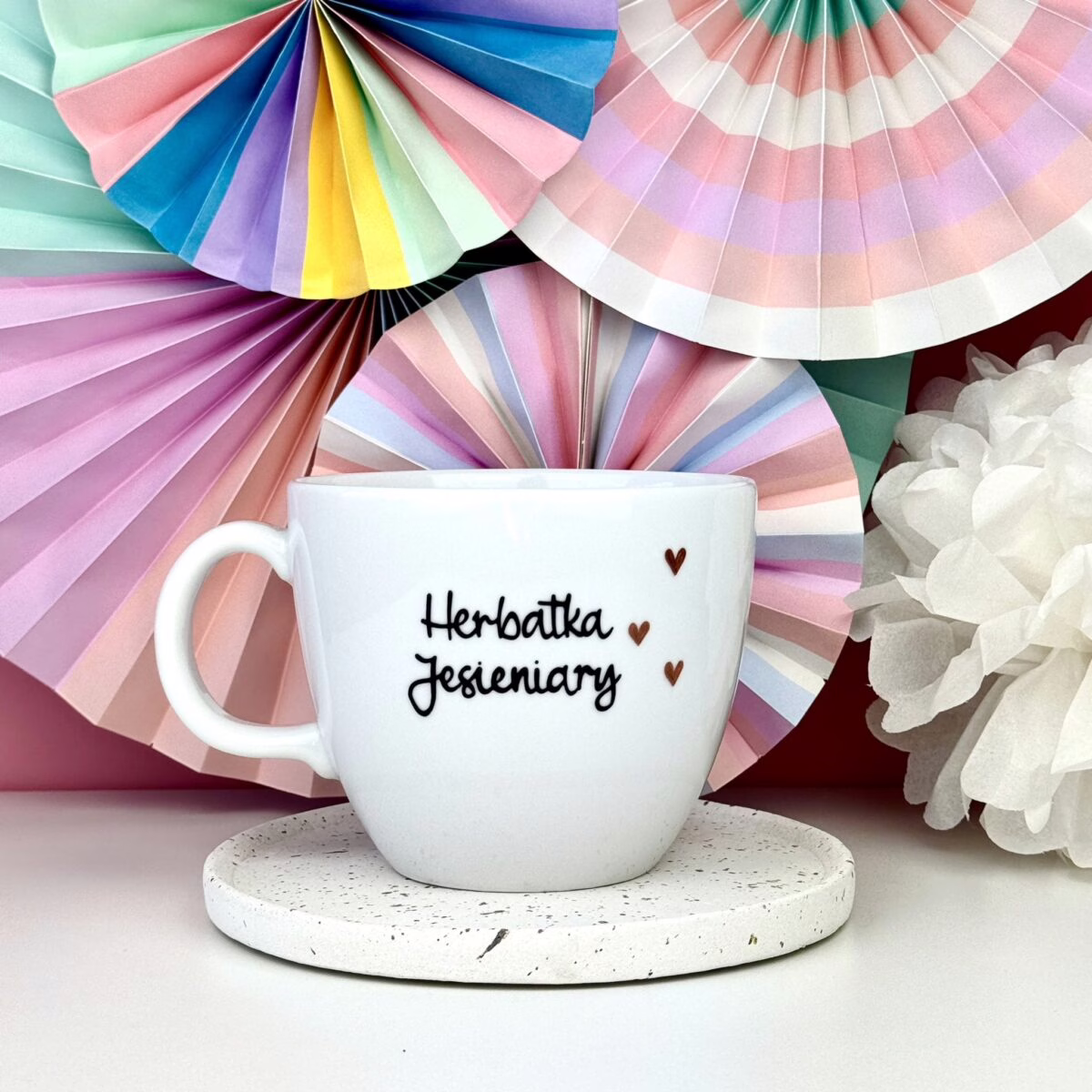 Kubek Herbatka Jesieniary – 1L – ręcznie zdobiona porcelana Kika Handmade Kubek Herbatka Jesieniary – 1L – ręcznie zdobiona porcelana Kika Handmade