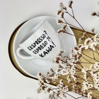 Filiżanka espresso KAWA ! – ręcznie zdobiona porcelana Kika Handmade