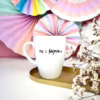 Kubek 360 ml – No i fajnie – ręcznie zdobiona porcelana Kika Handmade