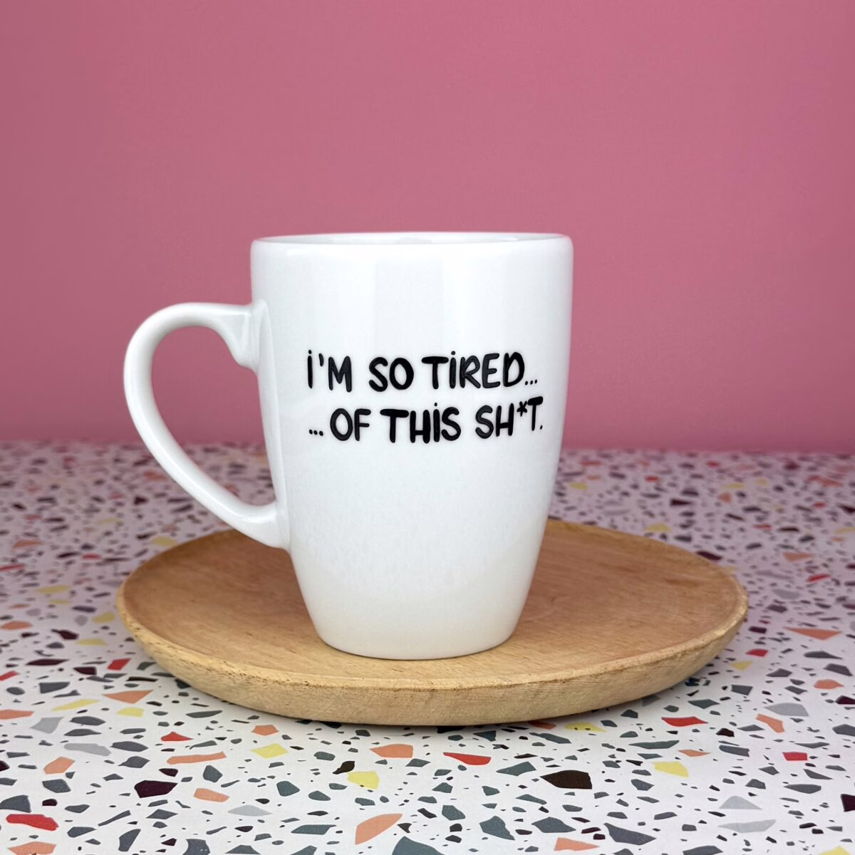 Kubek I’m so tired of this sh*t 360 ml – ręcznie zdobiona porcelana Kika Handmade Kubek I’m so tired of this sh*t 360 ml – ręcznie zdobiona porcelana Kika Handmade