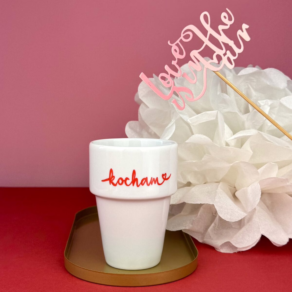 Kubek bez ucha z napisem Kocham 200 ml – ręcznie zdobiona porcelana Kika Handmade