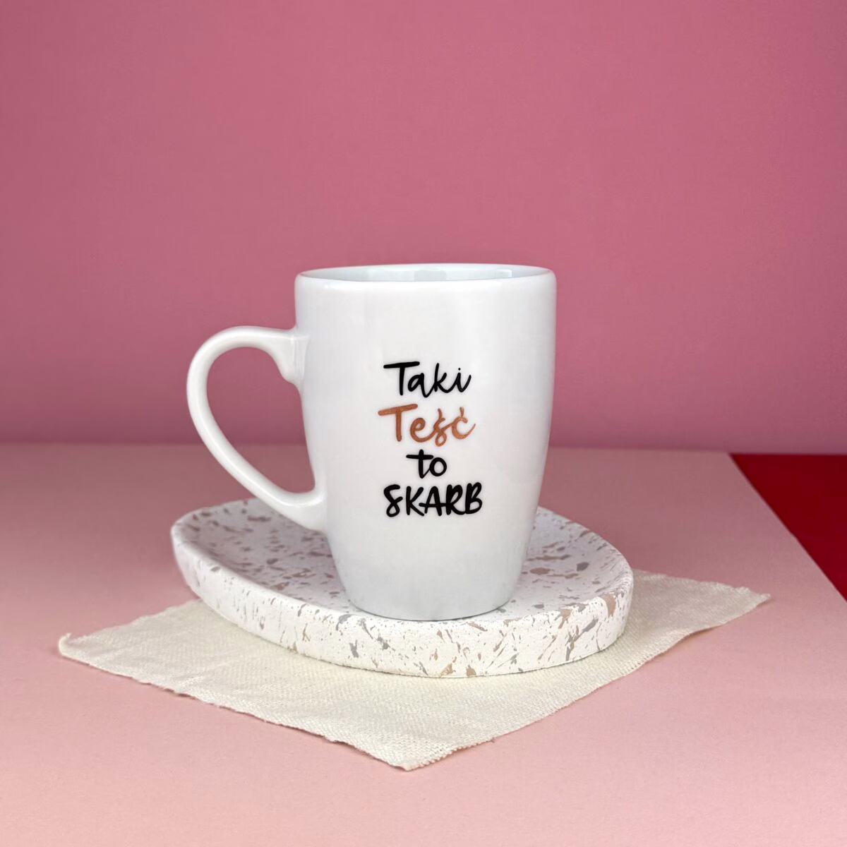Kubek Taki Teść to skarb 360 ml – ręcznie zdobiona porcelana Kika Handmade