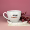 Kubek I love being dramatic 500 ml – ręcznie zdobiona porcelana Kika Handmade